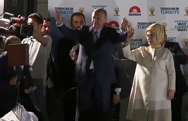 Erdogan, inca un mandat in fruntea Turciei (VIDEO)