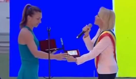 ceremonie - Ziarul National