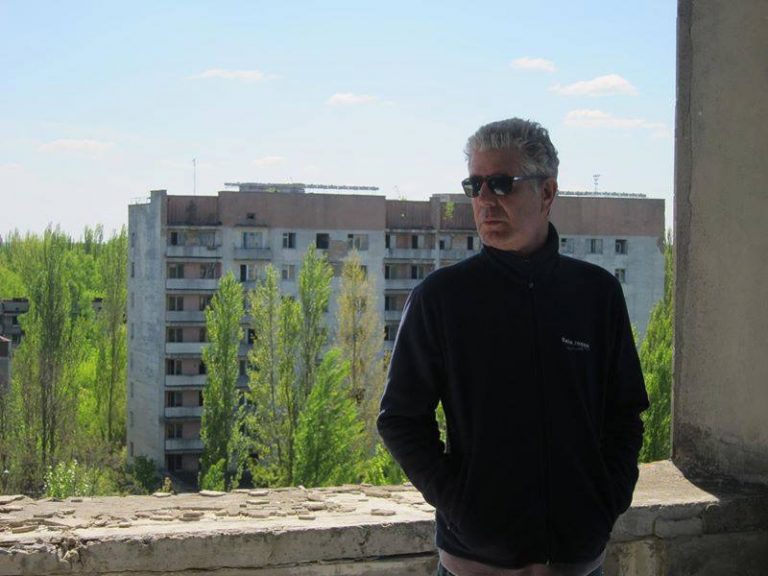A murit cunoscutul bucatar Anthony Bourdain