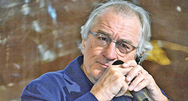 Trump catre De Niro: IQ scazut, batut in cap