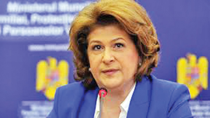Plumb si Teodorovici, propusi interimari la Transporturi si, respectiv, Dezvoltare