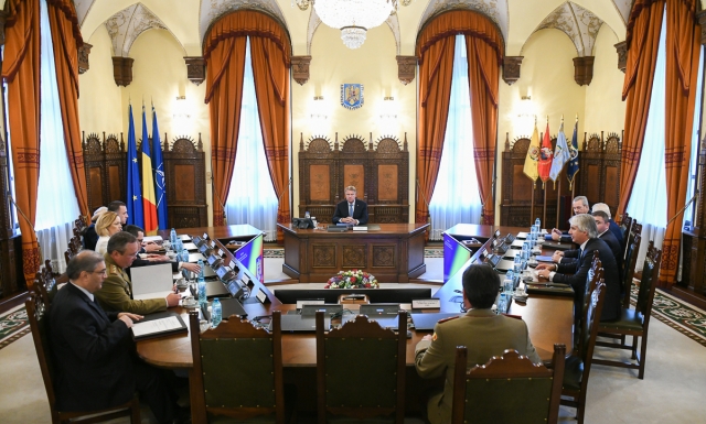 Dancila, la Cotroceni inaintea motiunii. Sedinta CSAT
