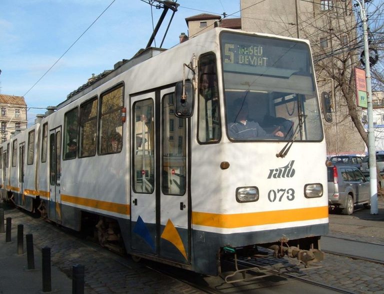 Tramvaiele din Capitala nu vor avea aer conditionat prea curand