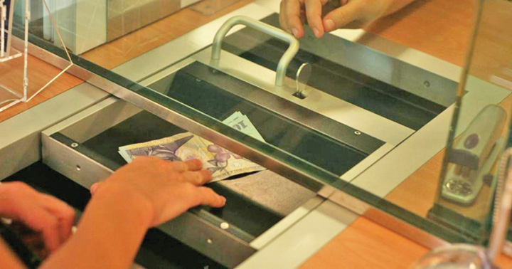Romania, raiul bancilor