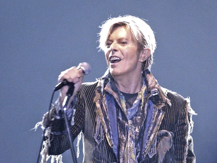 Primul demo al lui Bowie, gasit intr-un cos de paine