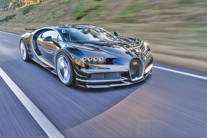 Airbagurile romanesti strica socotelile Bugatti