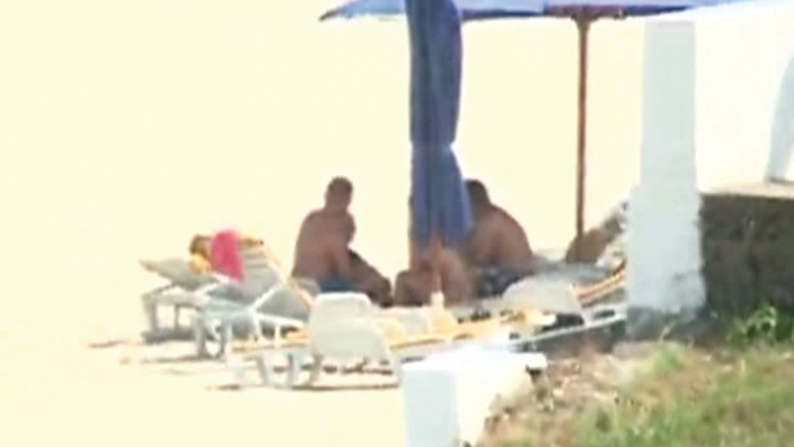 Iohannis si Pahontu, ca baietii, la Neptun !