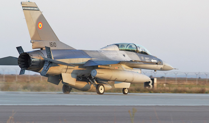 Inca cinci F 16 din Portugalia