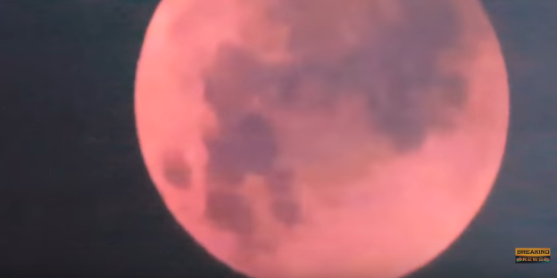 A fost spectacol pe cer. Eclipsa totala de luna, vizibila si in Romania (VIDEO)