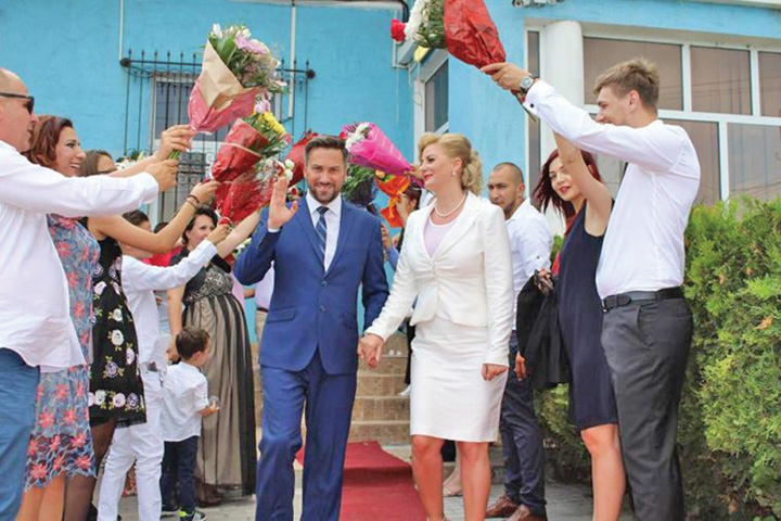 Romeo si Julieta cu happy-end in varianta pesedisto-liberala