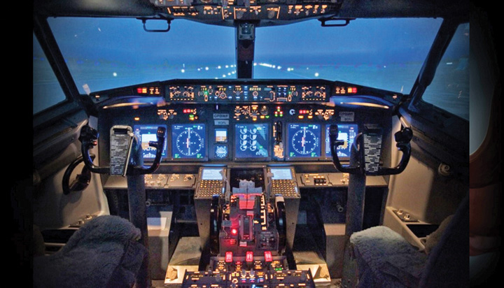 simulator boeing - Ziarul National