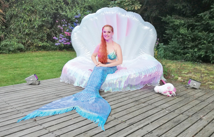Meserie noua: sirena profesionista