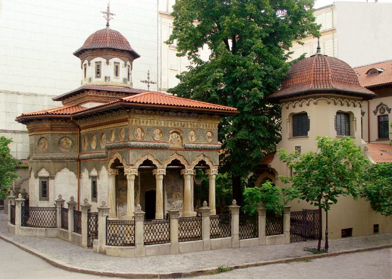 Stavropoleos, de la simplitate arhitecturală la unicitate artistică (II)