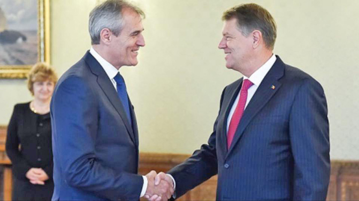 Presedintele,  manevre cu CEO al OMV pe legea offshore