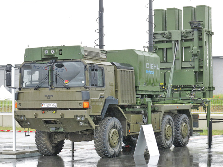 MAN 7t mil gl IRIS-T SL - Ziarul National