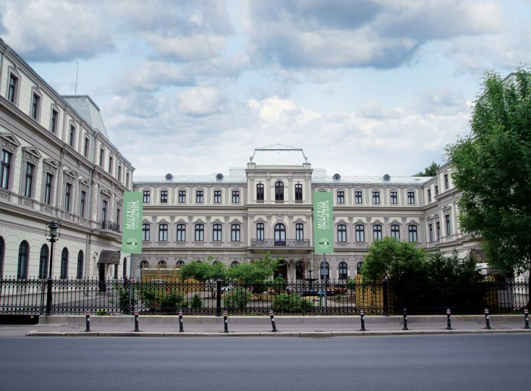 Palatul Romanit, o istorie de peste două veacuri (II)