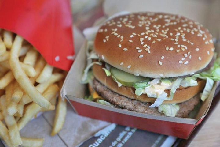 McDonald’s trece la burgeri bio