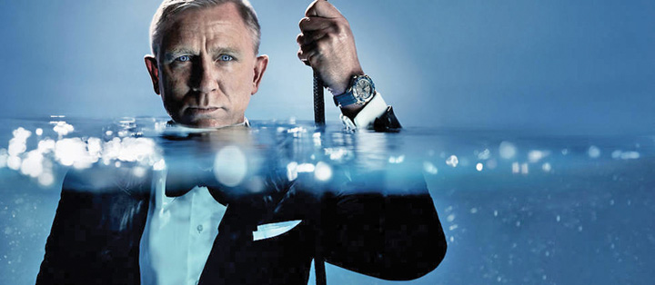 Daniel Craig intra la apa pentru Omega