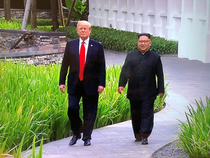 Trump si Kim egal love