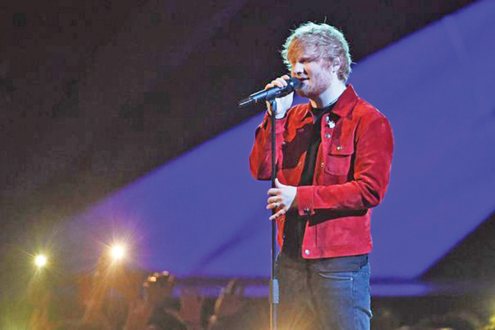 Premiera: Ed Sheeran va canta in Romania