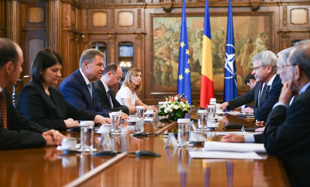 Iohannis, discutii cu oficialii Comisiei de la Venetia: modificarile codurilor penale dezechilibreaza sistemul judiciar