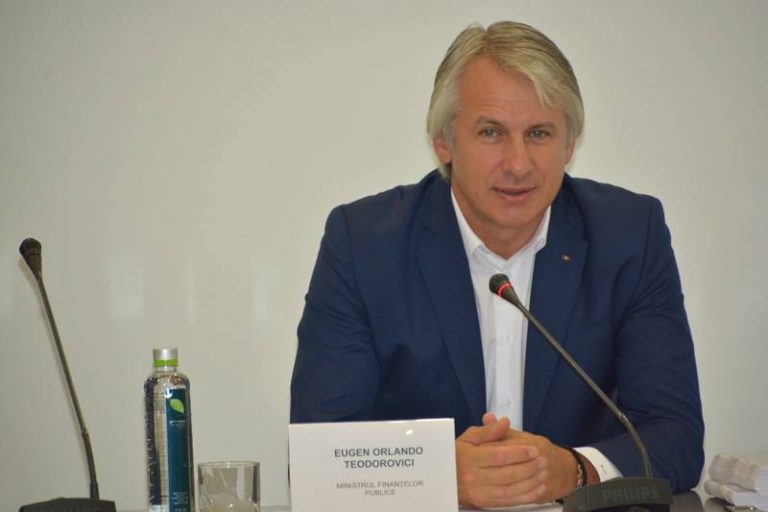 Teodorovici a venit la Comisia Economica, guvernatorul a lipsit: „Nu este in sala?”