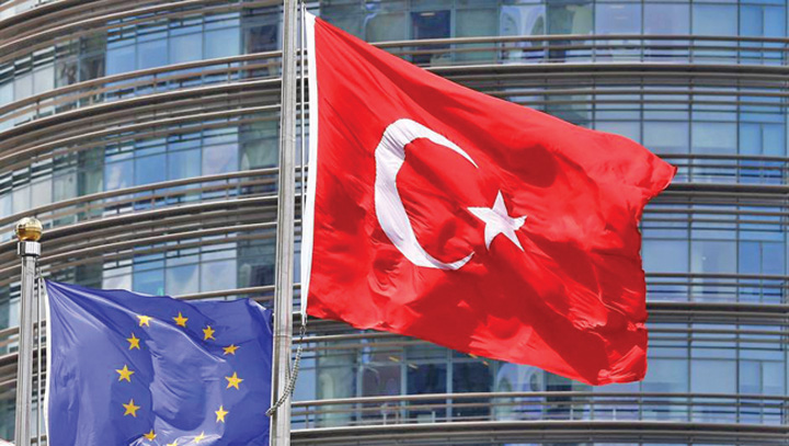 UE anuleaza 70 de milioane pentru Turcia