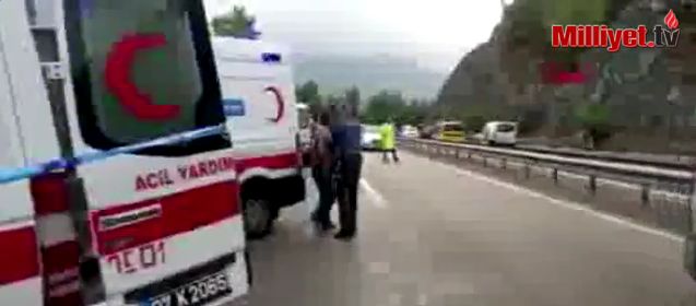 Trei romani au murit intr-un accident in Turcia