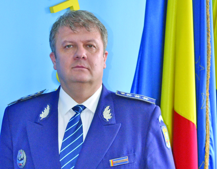 ”Doi s’ un sfert” si DGA au preluat ”raportul porno”!