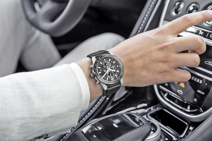 TAG Heuer, inspirat de Aston Martin