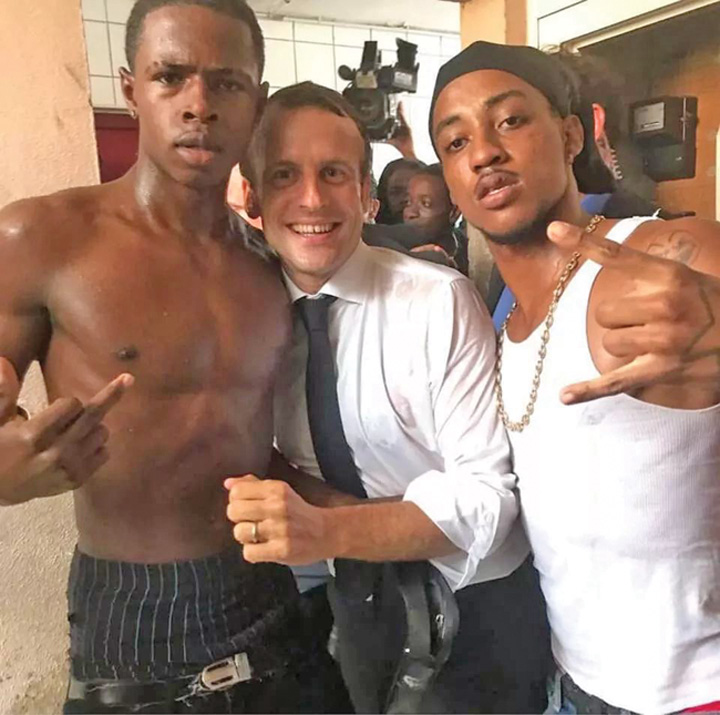 Macron s-a pozat alaturi de un hot