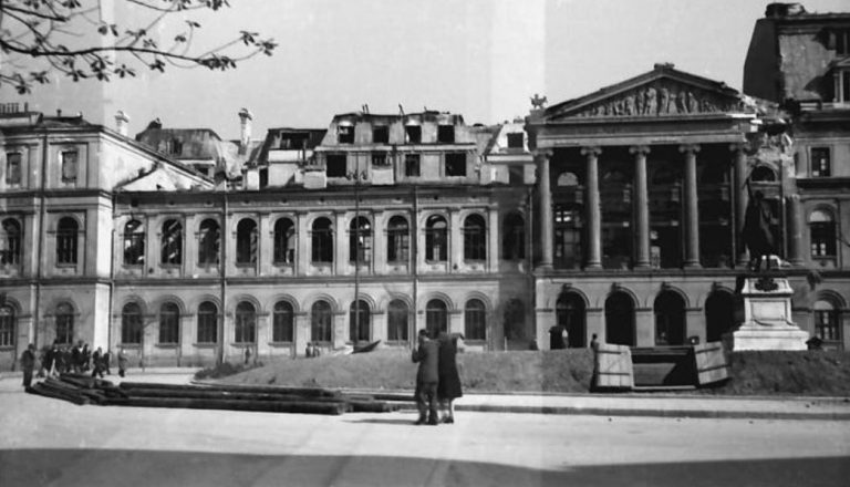 Palatul Universității București, triumful ştiinţelor (I)