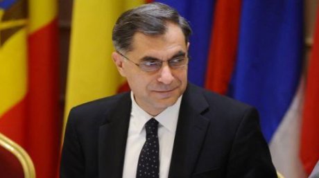 Ambasadorul Mihnea Constantinescu, decorat post-mortem