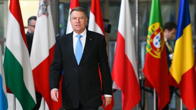 Iohannis, inaintea reuniunii extraordinare a CE vizand Brexit: Drepturile romanilor, daca acest Acord se aproba, sunt perfect protejate