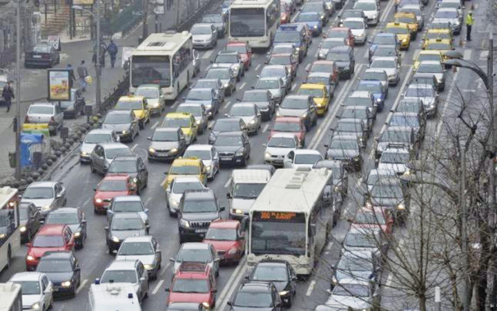 Bucurestenii pierd o ora pana la locul de munca