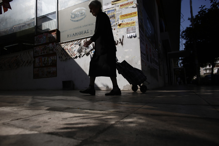Bulgarii fura si pensionarii UE
