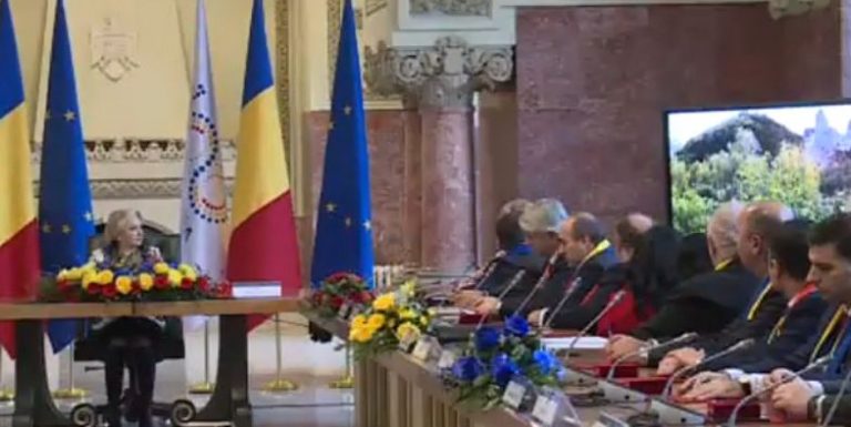 Statul va deschide la Trezorerie un cont special de economisire pentru fiecare copil de pana la 18 ani