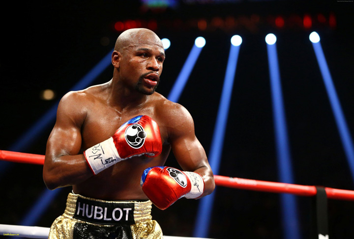 Mayweather promite un meci-show de Revelion