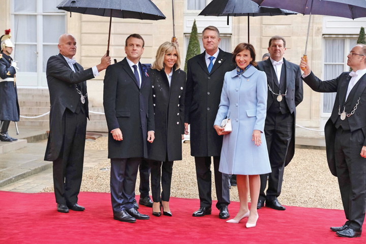 Carmen Iohannis a confundat comemorarea cu Balul bobocilor