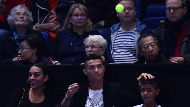 Djokovic, show la Londra, cu Ronaldo in tribune