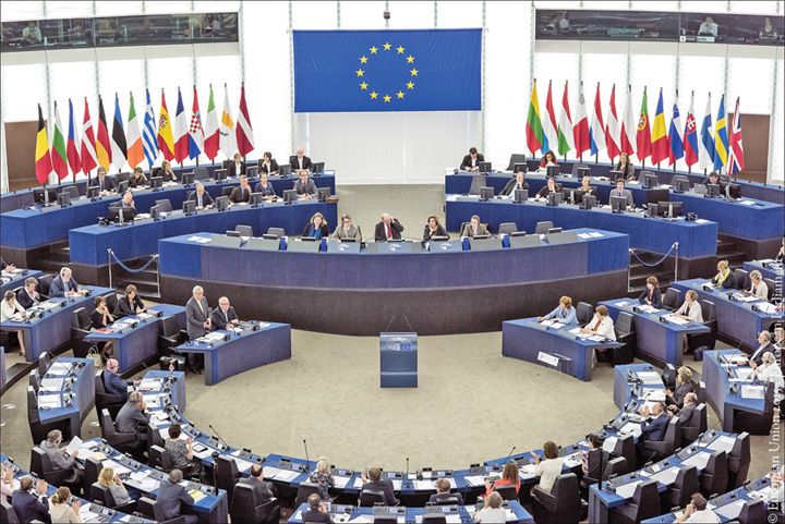 Parlamentul European pregateste taxarea gigantilor digitali