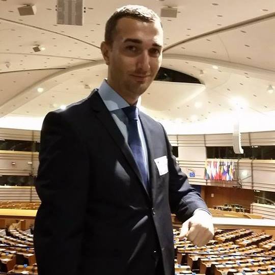 Un tanar politician de la Pro Romania a murit intr-un groaznic accident