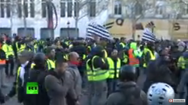 Protest la Paris. Imagini live din capitala Frantei (VIDEO)