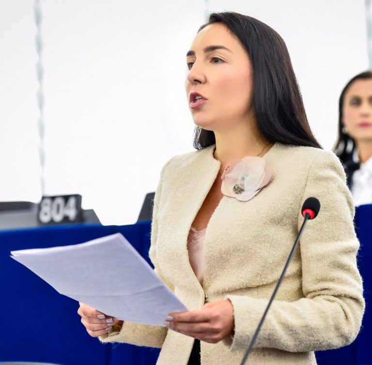 Europarlamentarul Claudia Tapardel, nominalizata  MEP AWARDS al treilea an consecutiv