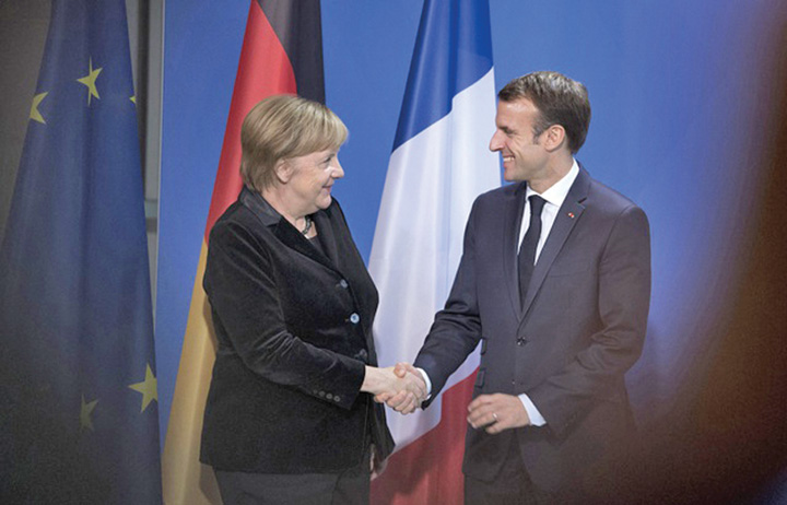 Merkel si Macron fac gasca din nou