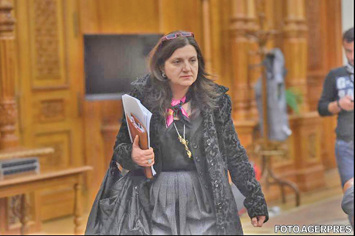 Raluca Pruna recunoaste: ”Sunt tampita”!