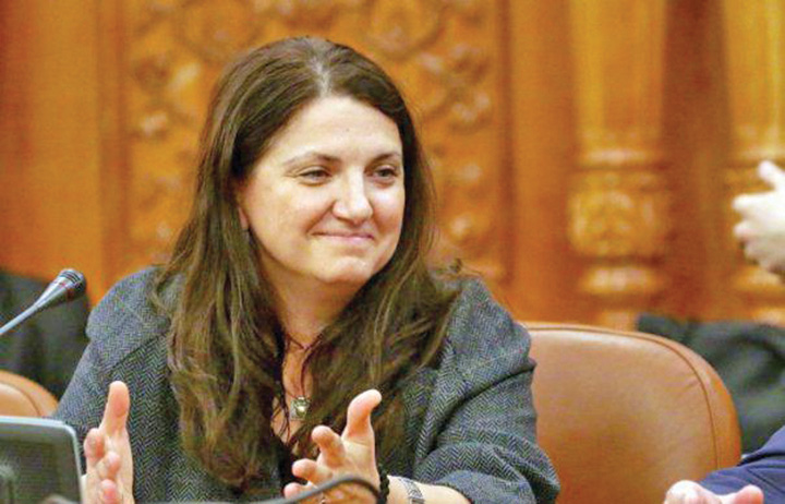 raluca-pruna_1-465x390 - Ziarul National