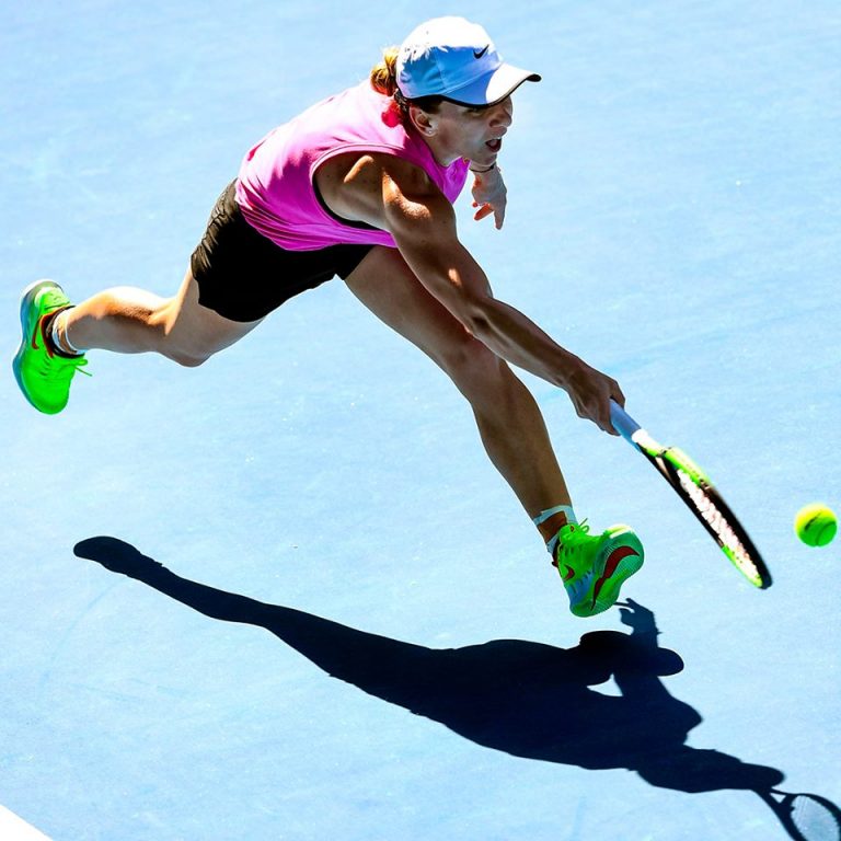 Halep, prima victorie la Australian Open 2019