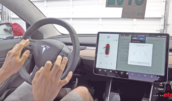 BOMBARDIERI cu Tesla de sute de mii de euro, dar stau la cozi ca să-şi încarce, gratuit, maşinile, la mall!