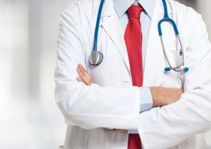 Decizia Colegiului Medicilor in cazul baietelului care a murit dupa operatia la Sanador